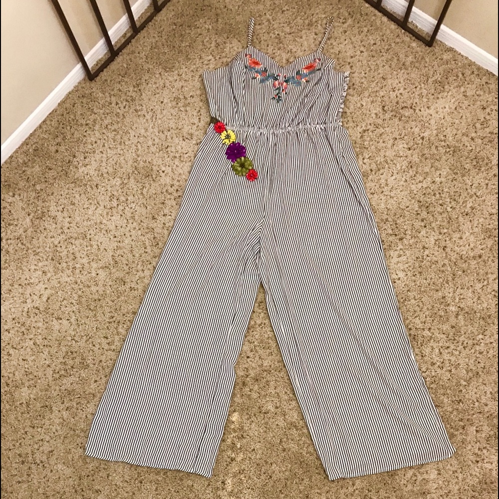 JUMPSUIT 🌹